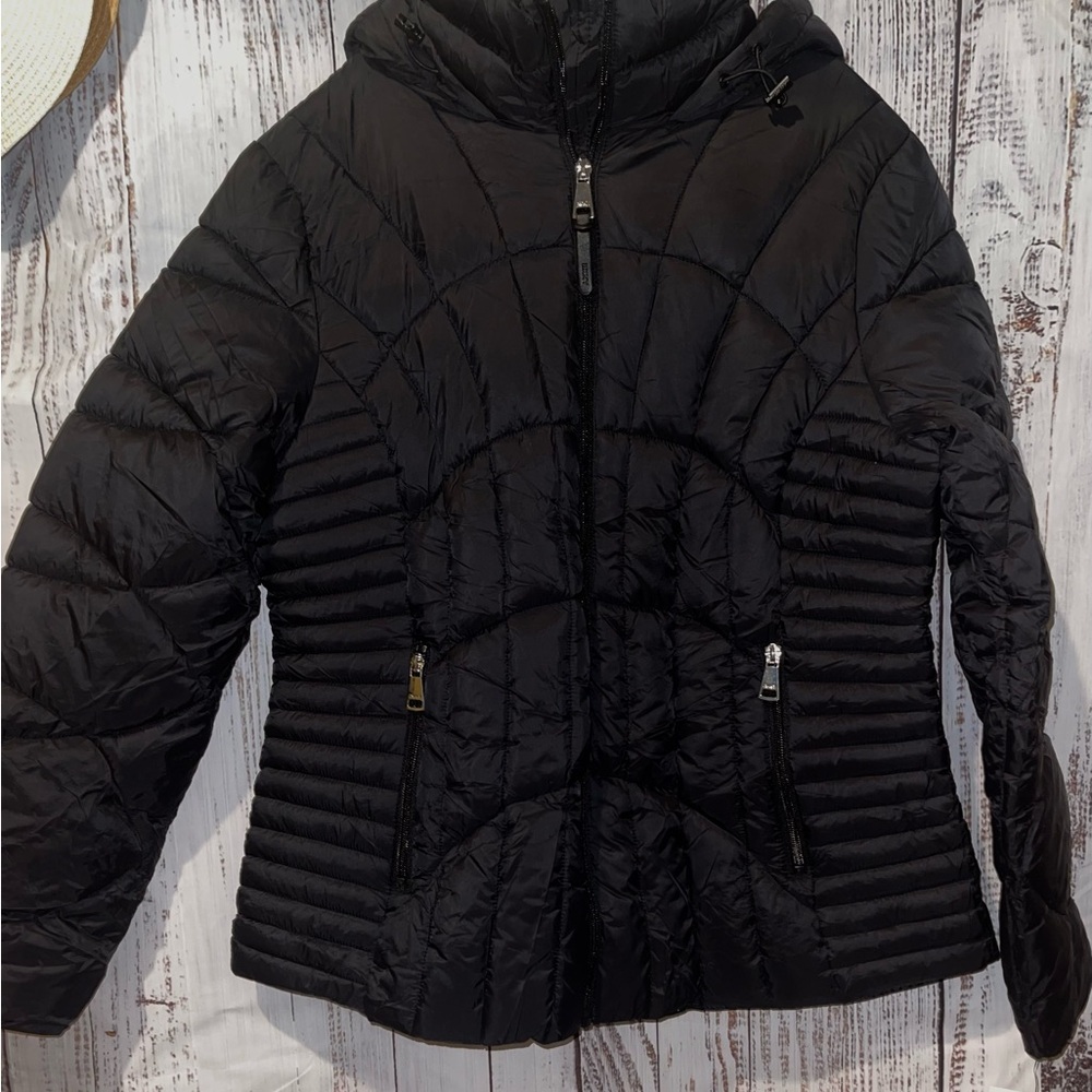 NWT! DKNY Women's Chevron-Quilted Full-Zip Puffer Jacket LARGE